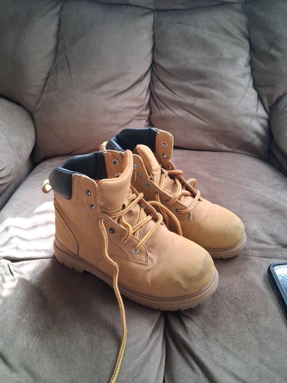 Youth Boots Size 3 From Wonder Nation